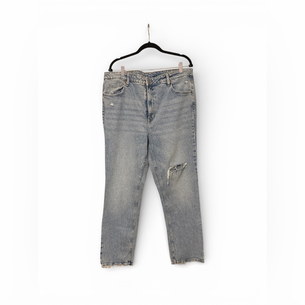 H&M Women’s Vintage Straight High Waist Jeans • NWT • Size US 16